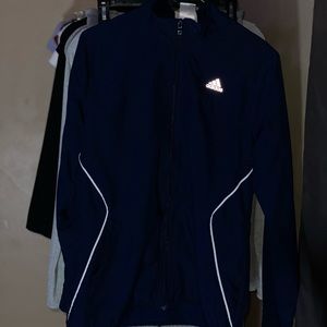 Small women’s adidas windbreaker